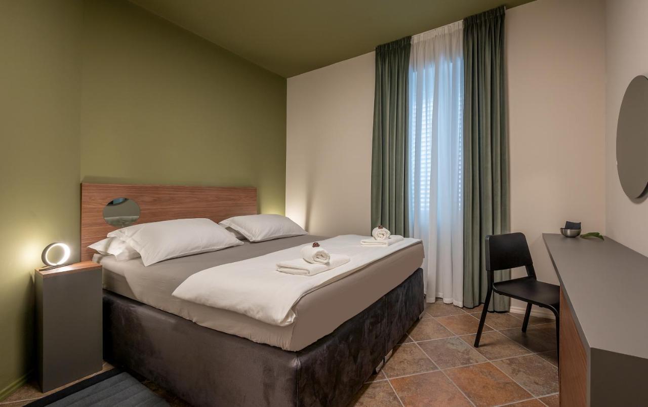 Green, Deluxe Two Bedroom Suite Split Extérieur photo