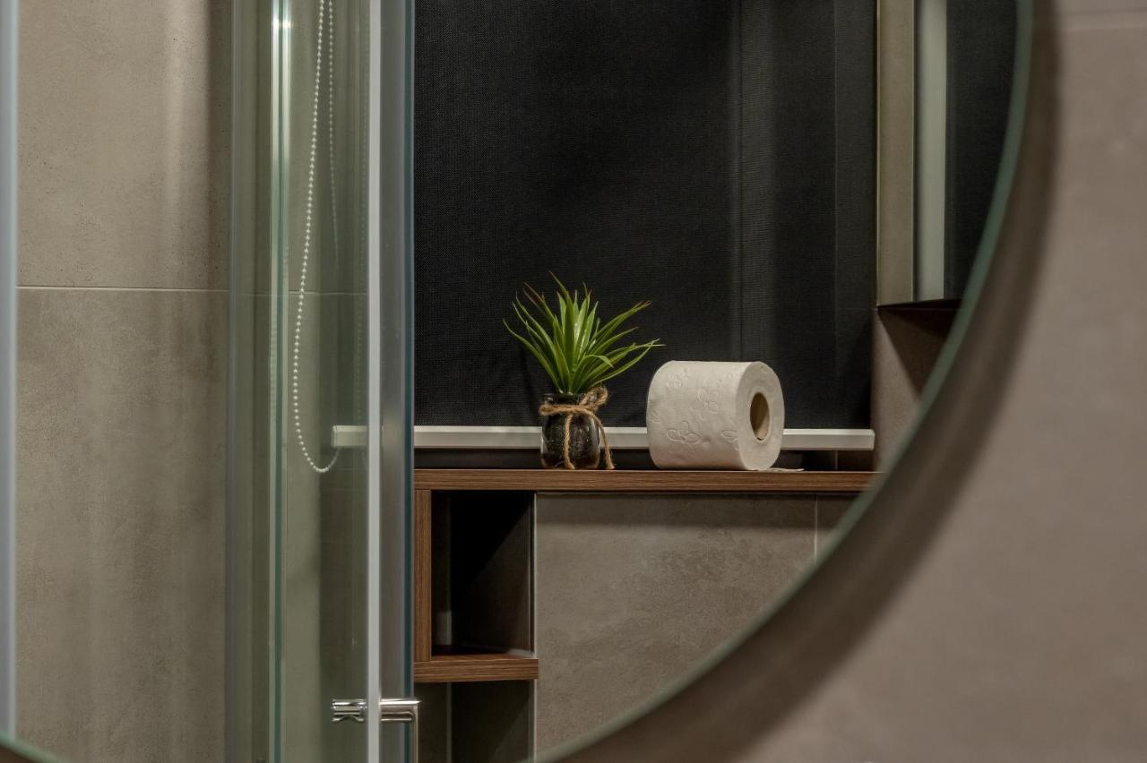 Green, Deluxe Two Bedroom Suite Split Extérieur photo